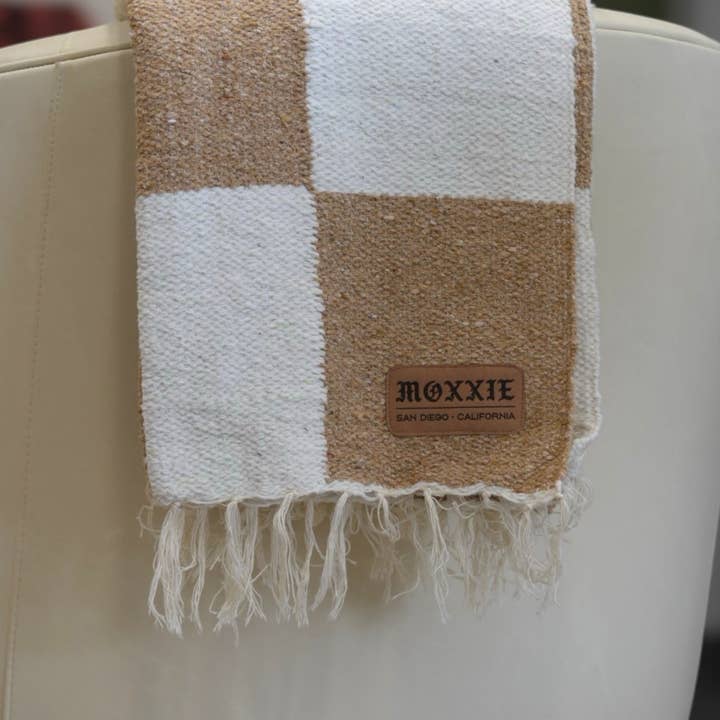 Natural Checkered Baja Blanket for wholesale on Faire3