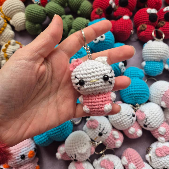 despinacrafting – Porta-chaves - Unissexo por atacado – Chaveiro Amigurumi de Crochê em tamanho de dedo, Brinquedo de Pelúcia17
