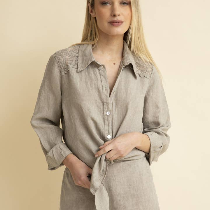 Skjorte Timbo for engroshandel hos Chez Moi