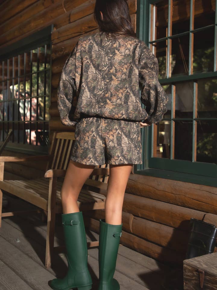 BAYOU Dark Woodland Camo Lounge Fleece Crew Neck Sweatshirt for wholesale on Faire2