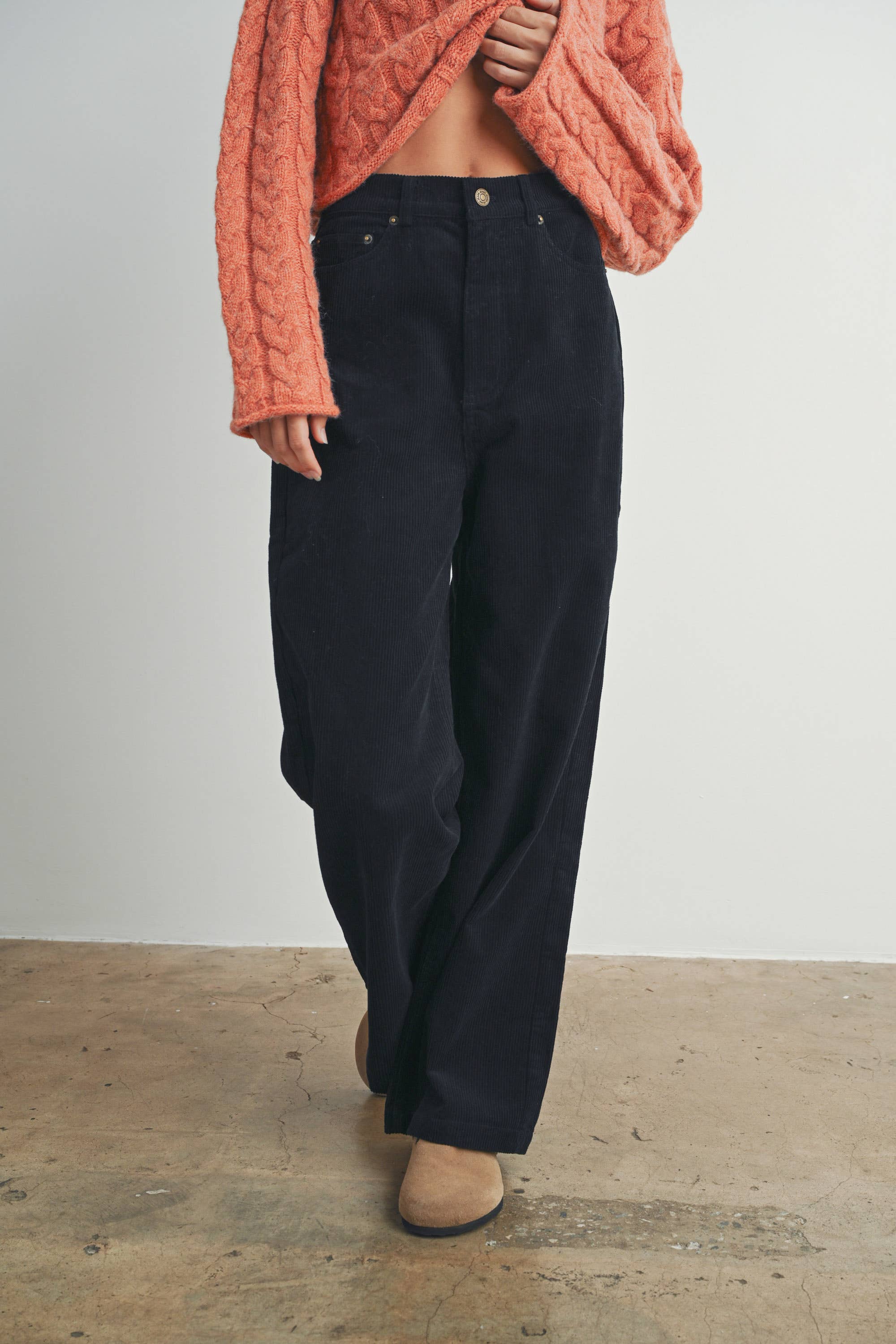 BUTTERMELON - Vendita all'ingrosso Pantalone - Donna - Pantaloni in velluto a coste con tasche - BMP72242