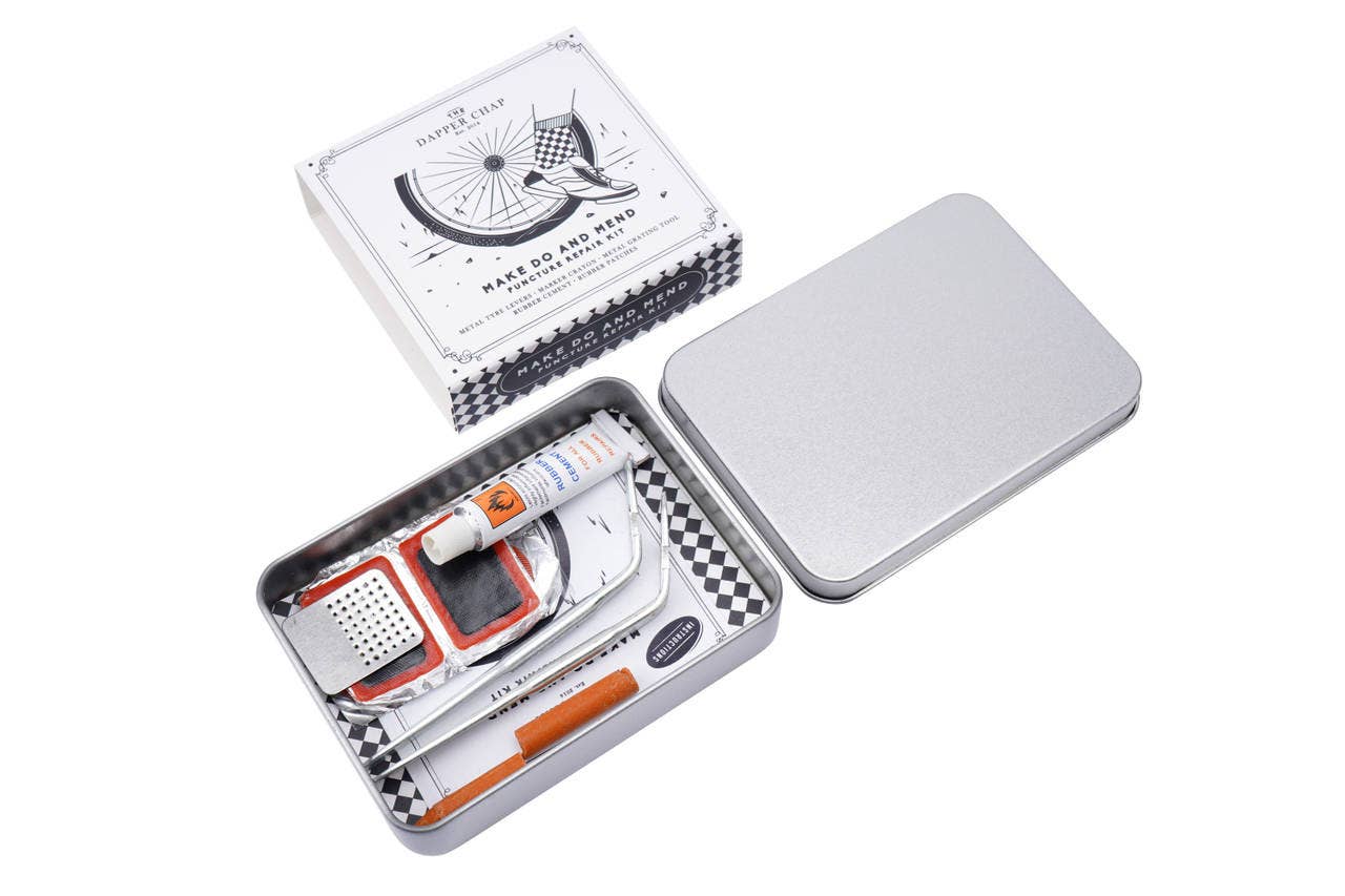 CGB Giftware - Vente Accessoires de vélo - Kit de réparation de crevaison 'Make Do And Mend' par Dapper Chap2