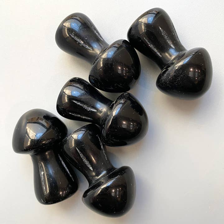 VIE - Wholesale Spiritual Stone/Crystal - Crystal Mushroom, 3.5cm1