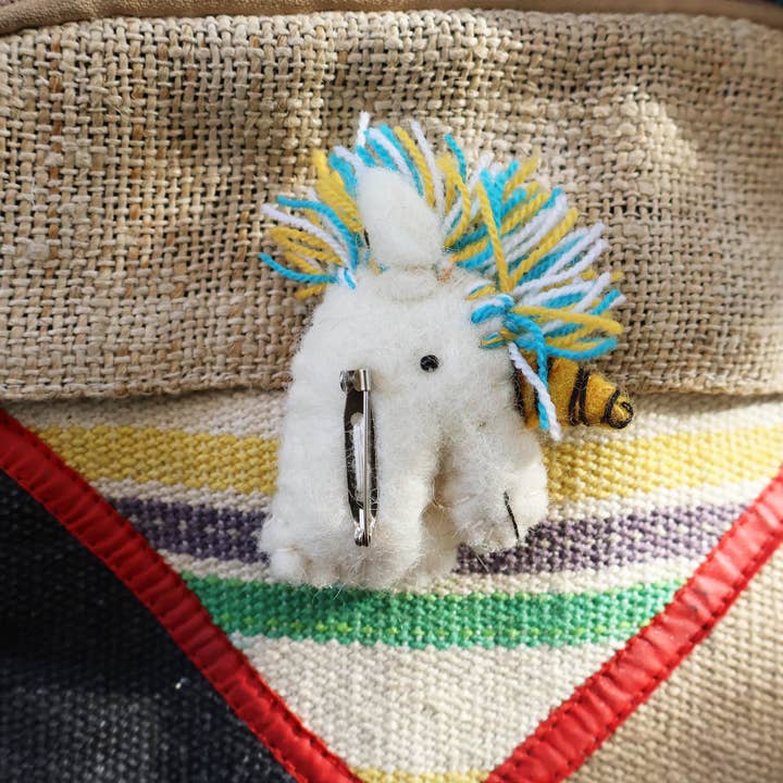 Tribal Trade GmbH - Wholesale Brooch - Brooch Pin Felt Unicorn8