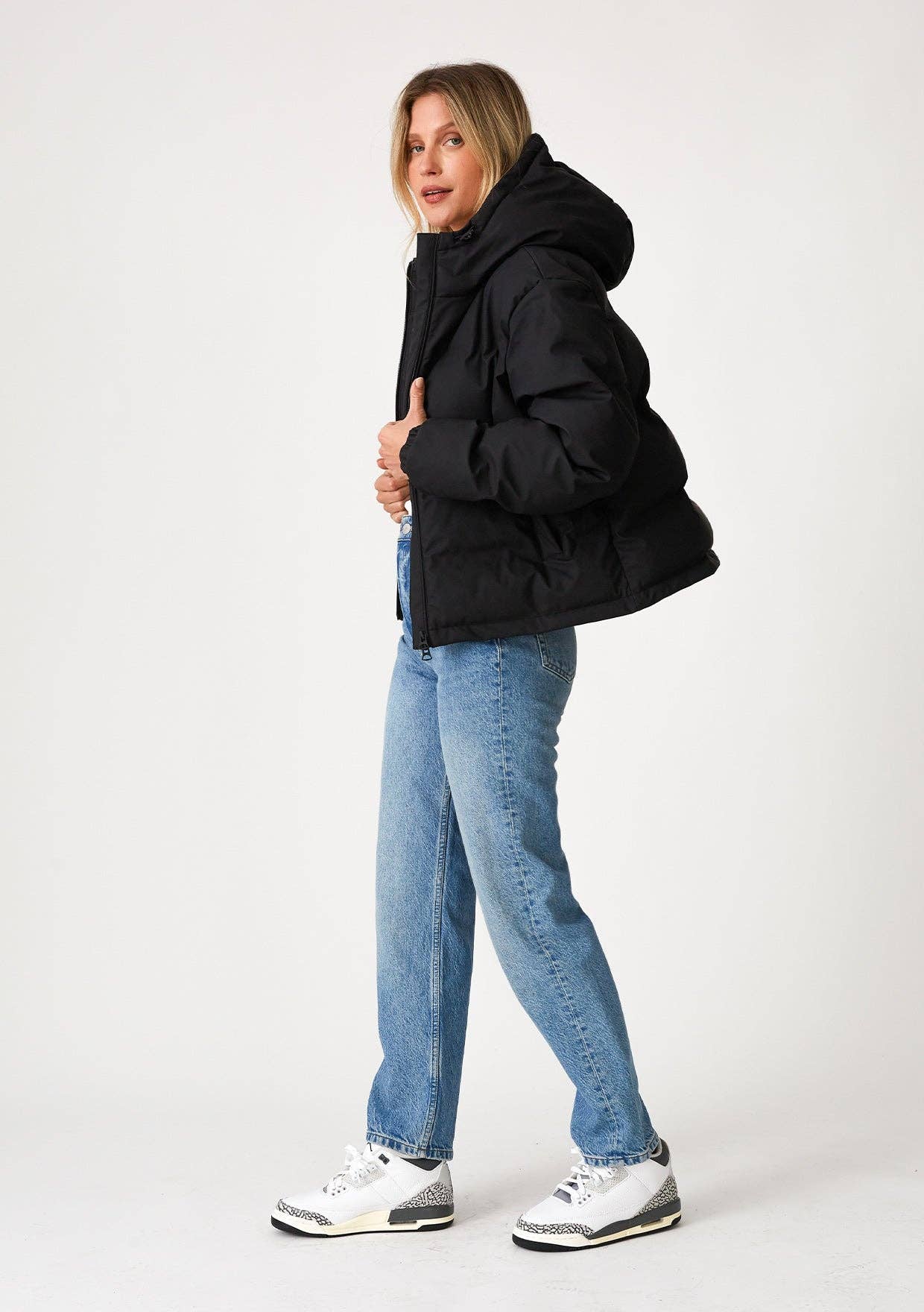 Lovestitch - Wholesale Puffer Jacket - Women's - Long Sleeve Zip-Up Hooded Puffer Jacket6