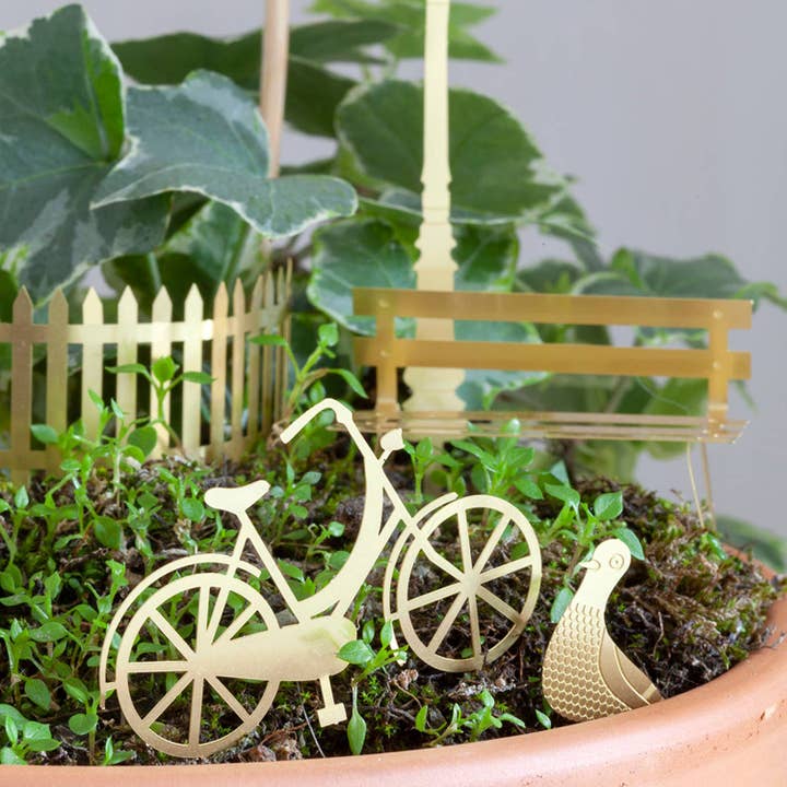 Botanopia USA - gifts , decor and cards for plant lovers - Wholesale Garden/Lawn Stake - Tiny Bike Adventure for your plants3