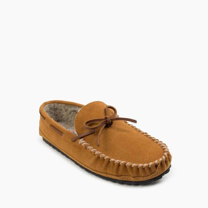 Men's Casey Suede Pile-Lined Slip-On Slipper for wholesale by Minnetonka