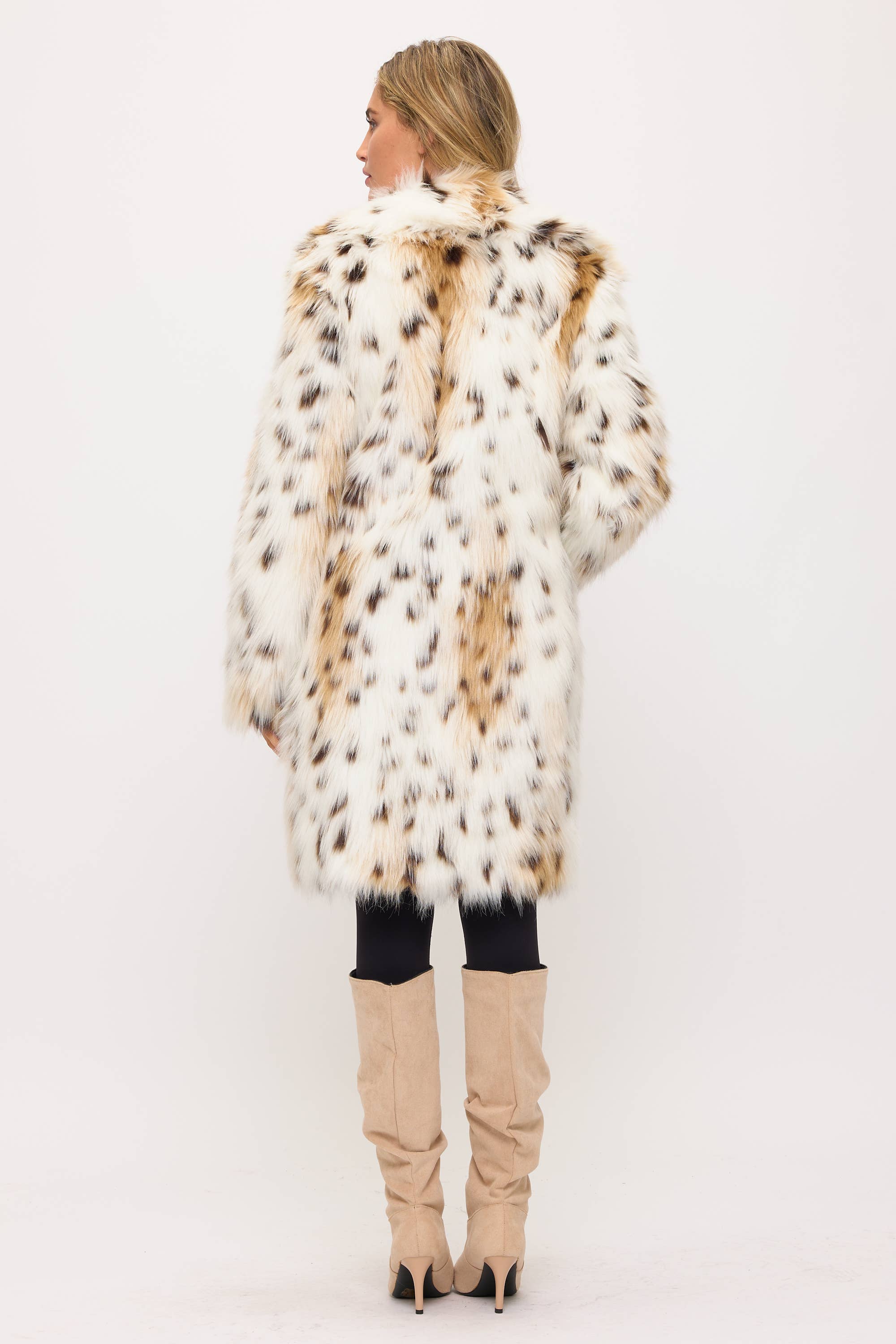 CLAFC0013: Leopard Frost Coat for wholesale on Faire2