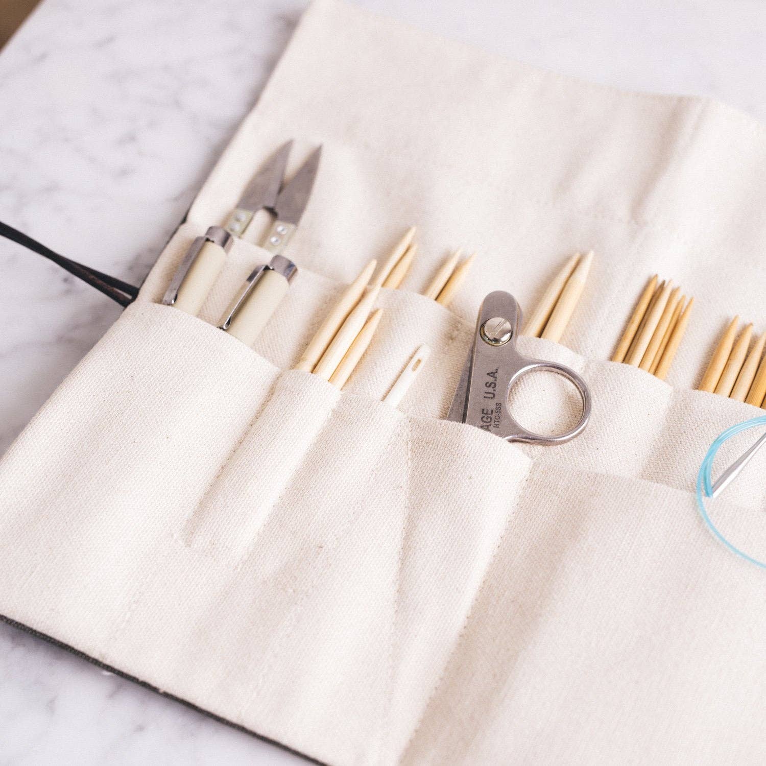 Quince & Co. - Wholesale Knitting/Crochet Supplies - all purpose carrying case6