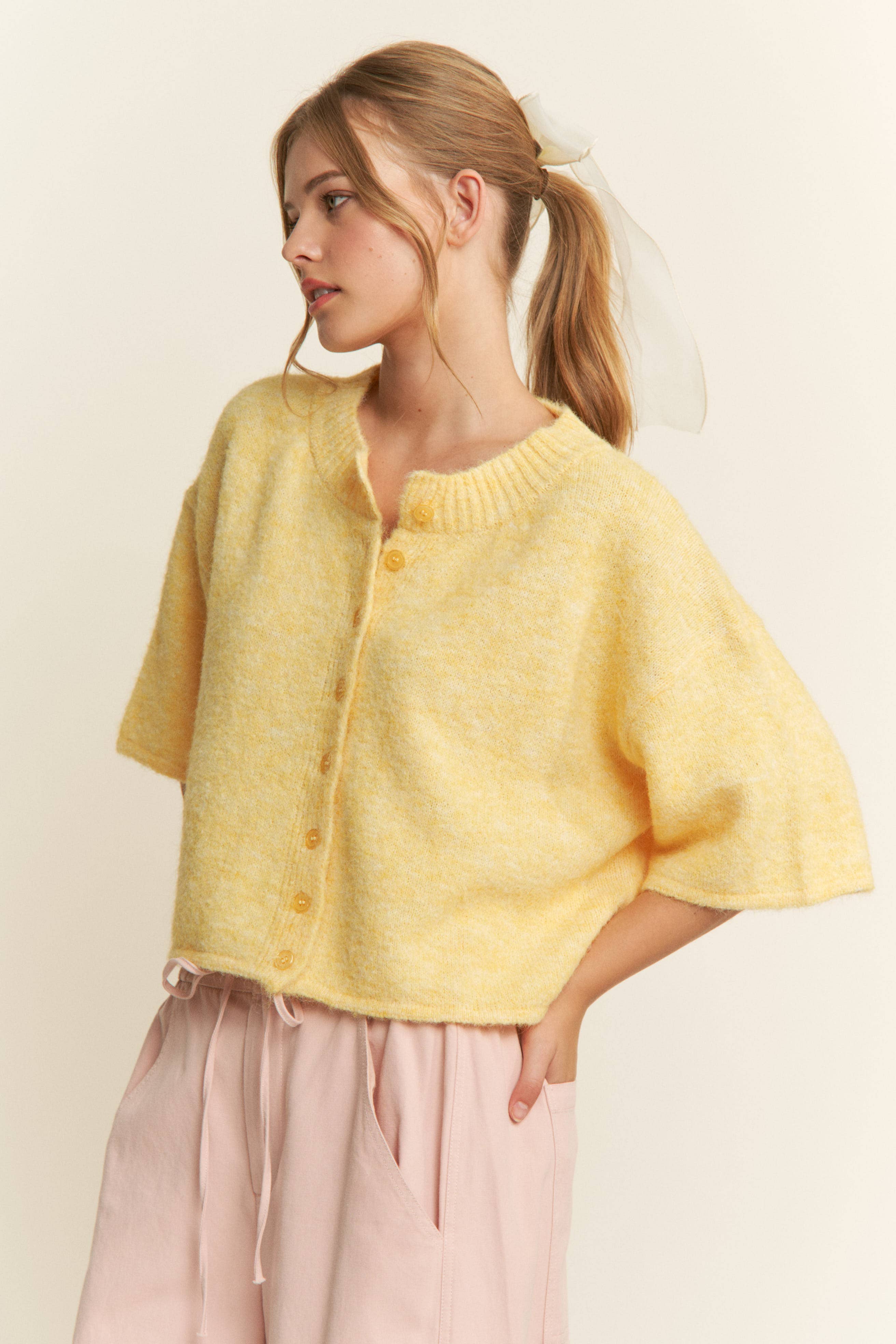 CANDESCENT - Wholesale Cardigan - Women's - Cropped Boxy Soft Knit Cardigan - LOU CARDIGAN22