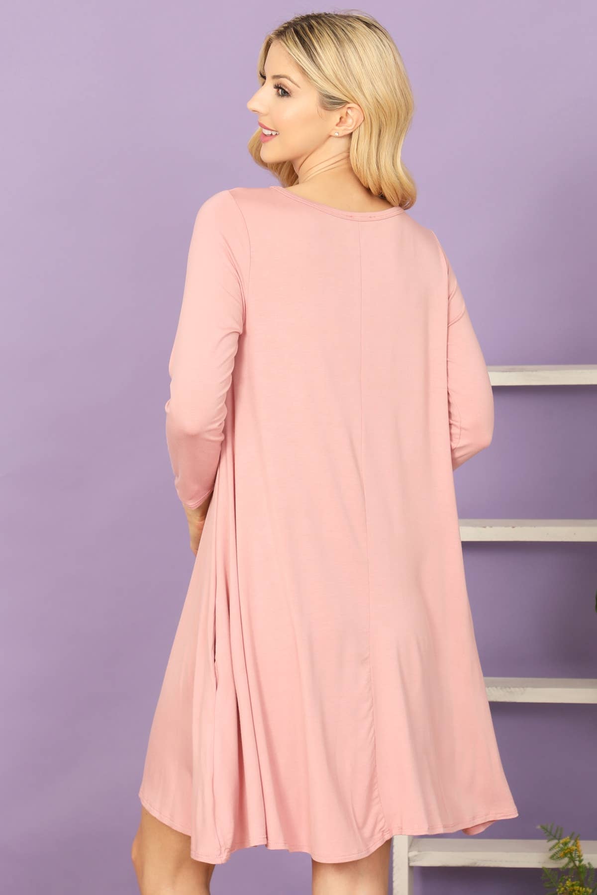 MYS Wholesale Inc - Vente Robe – femme - Robe unie à encolure bateau et manches quarts avec poches latérales11