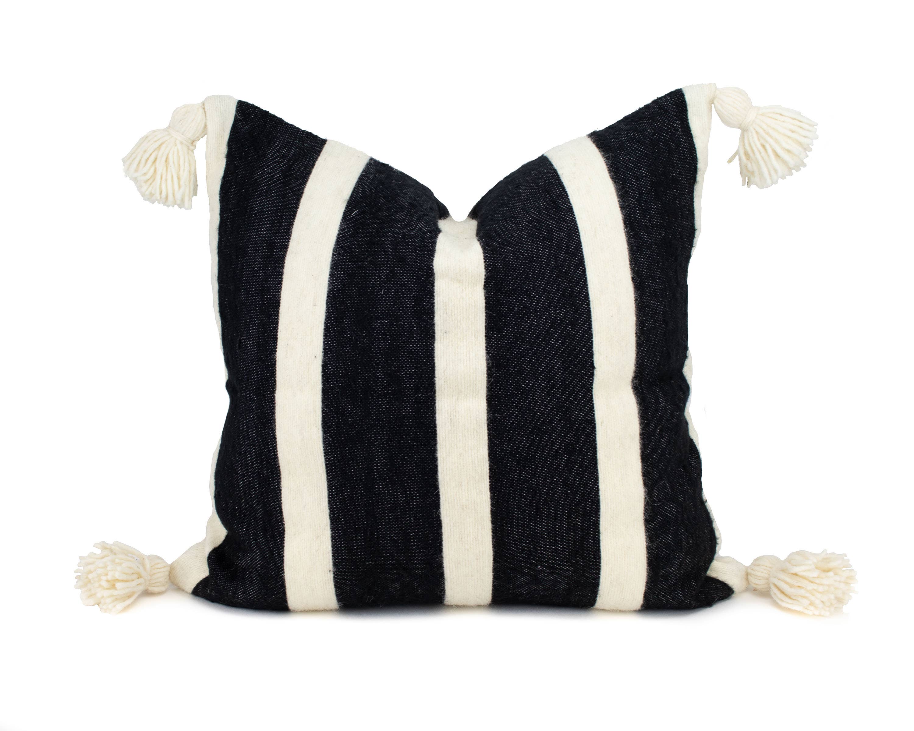 Heddle & Lamm - Wholesale Throw Pillow Cover - Adilah Moroccan Throw Pillow Cover5