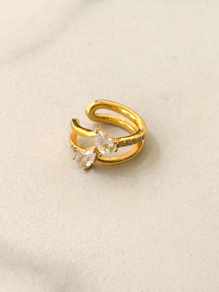 Double Line Earcuff w Drop Shape Stones for wholesale by Cassette Barcelona