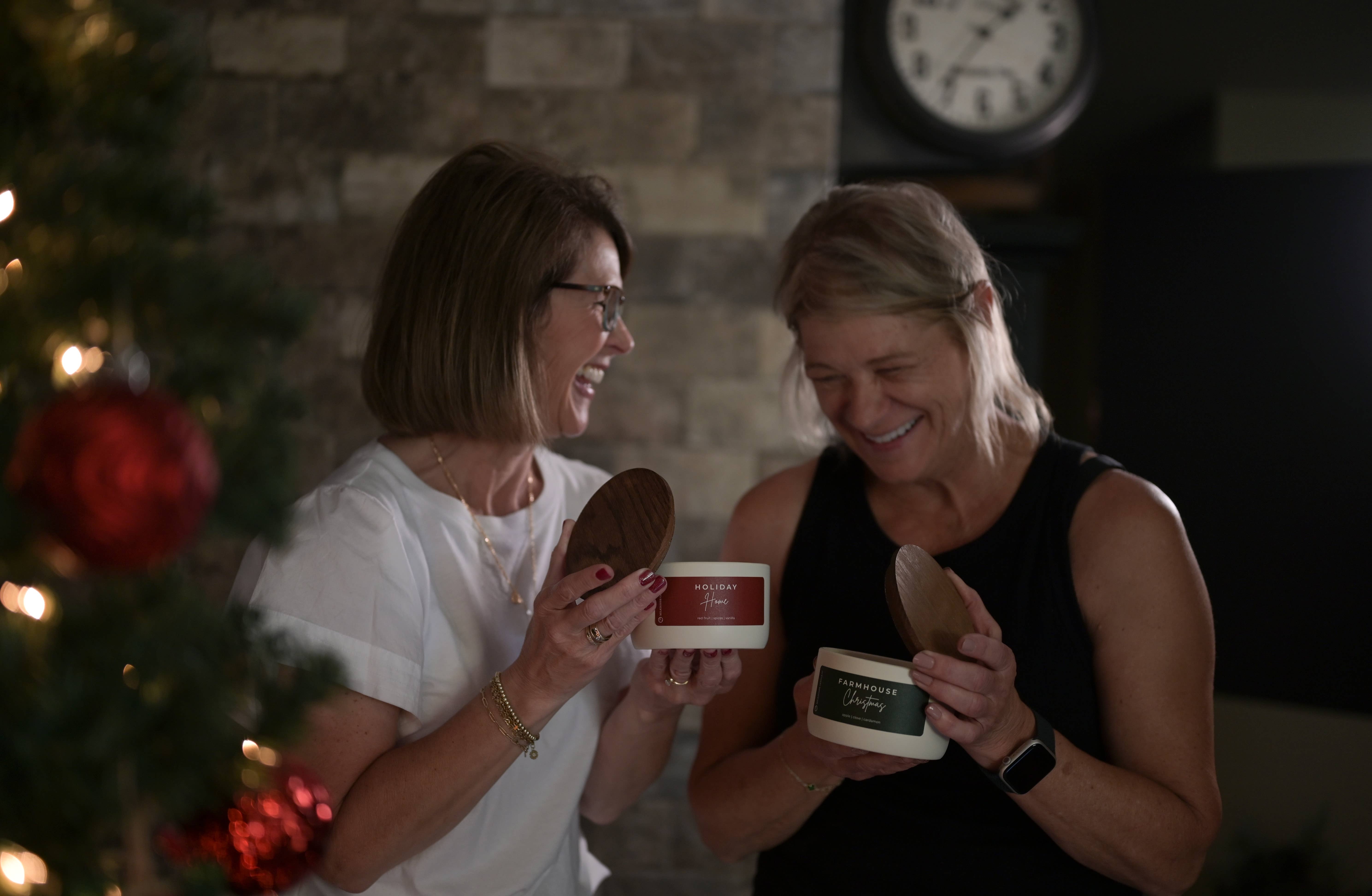 Milkhouse Candle Company - Vente Bougie en bocal - Noël à la Ferme | Bougie Signature 10 oz2