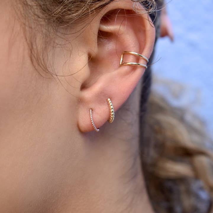 Ofina Jewelry - Wholesale Huggie Earrings - 10k Solid Gold Twisted Huggie14