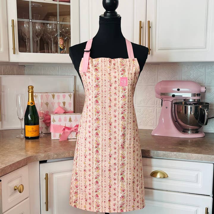 Sugar baby Aprons – wholesale Apron – "Victorian Elegance: Exquisite Floral Print Cooking Apron