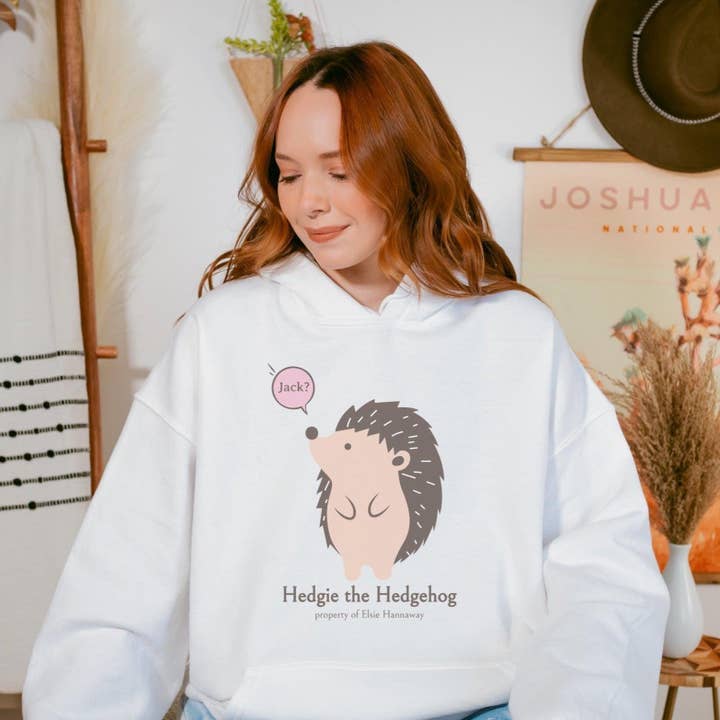Hoodie Hérisson Hedgie pour la vente par The Bean Workshop