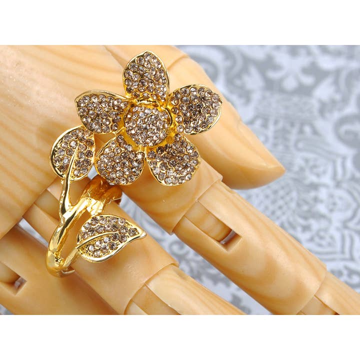 AK Brand - Wholesale Multi-Stone Ring - Two Fingers Daisy Topaz Smokey Light Flower Ring5