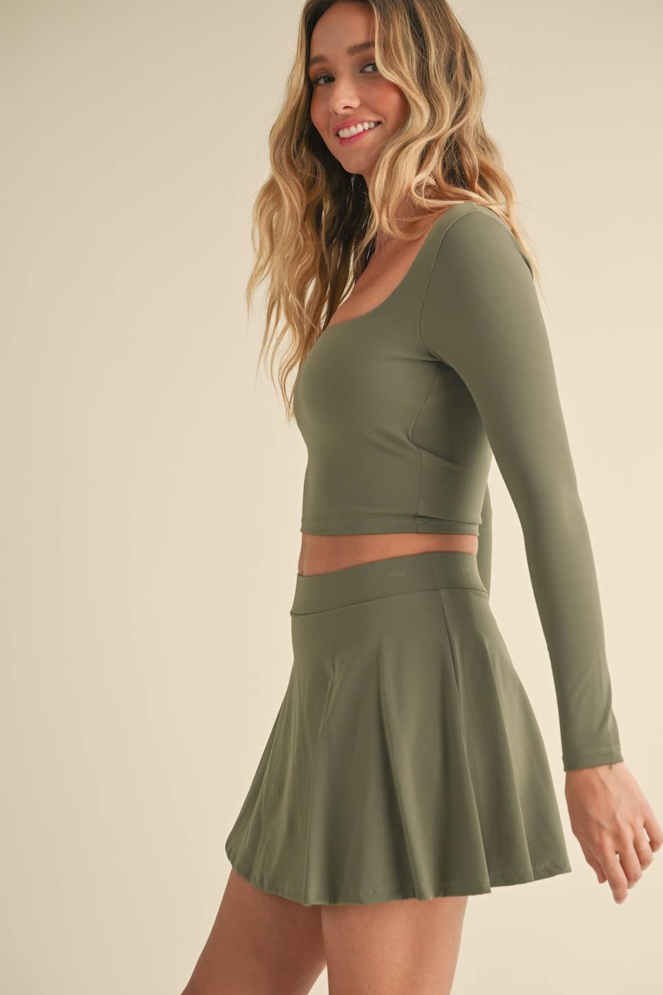 KIMBERLY C - Wholesale Athletic Top - Women's - Balletcore Long Sleeve Square Neck Top53