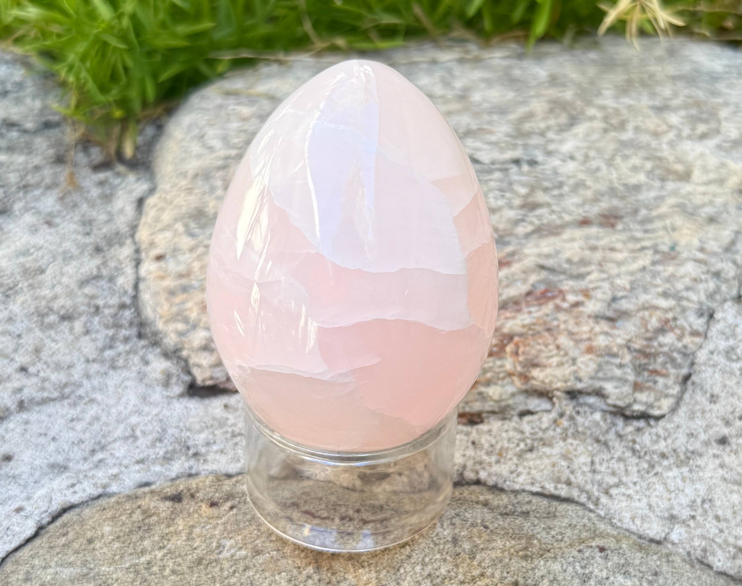 ZeeRocks - Wholesale Spiritual Stone/Crystal - PINK CALCITE EGGS