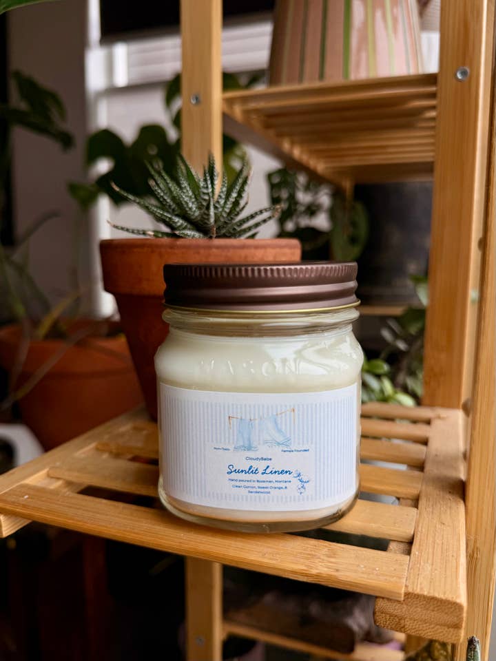 Sunlit Linen Odor Eliminator for wholesale by Cloudy Babe