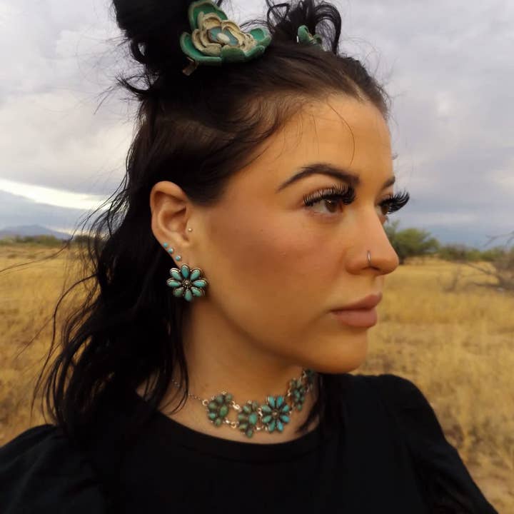 Nizhonitradersllc - Wholesale Jewellery set - Handmade Sterling Silver & Turquoise Cluster Choker Set0