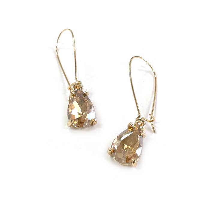 StarryNYC - Wholesale Dangle Earrings - Midi Size Teardrop 5A Grade Glass Drop Kidney Wire Earrings8