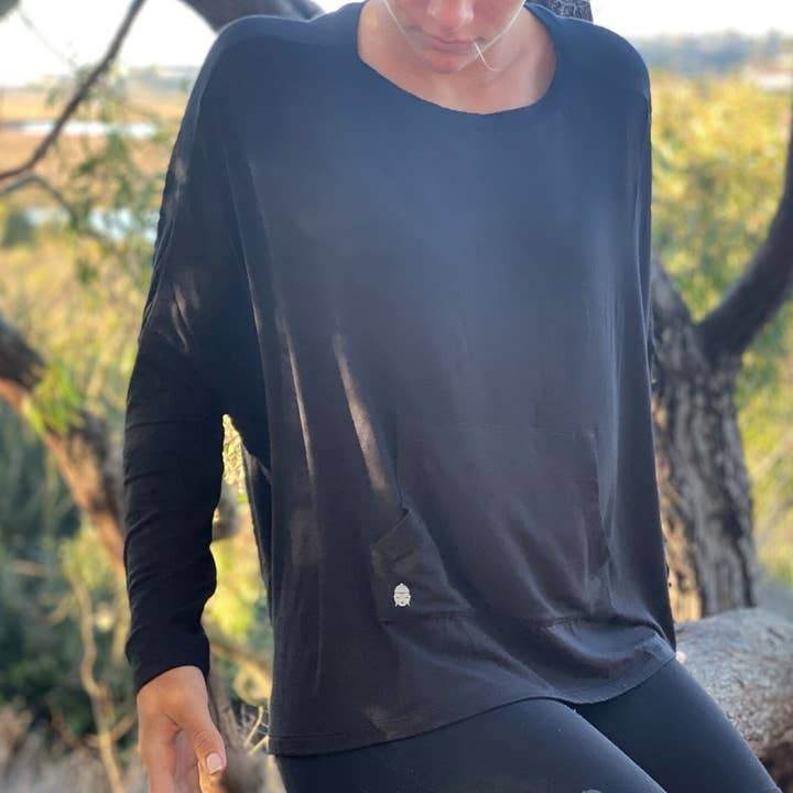 Bamboo Top ~ Schwarz für den Großhandel von Slightly Buddha