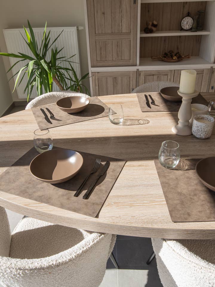 Tiseco Platzset OLTEN aus pflanzenbasiertem Pilzleder – 33 x 45 cm für den Großhandel von Tiseco