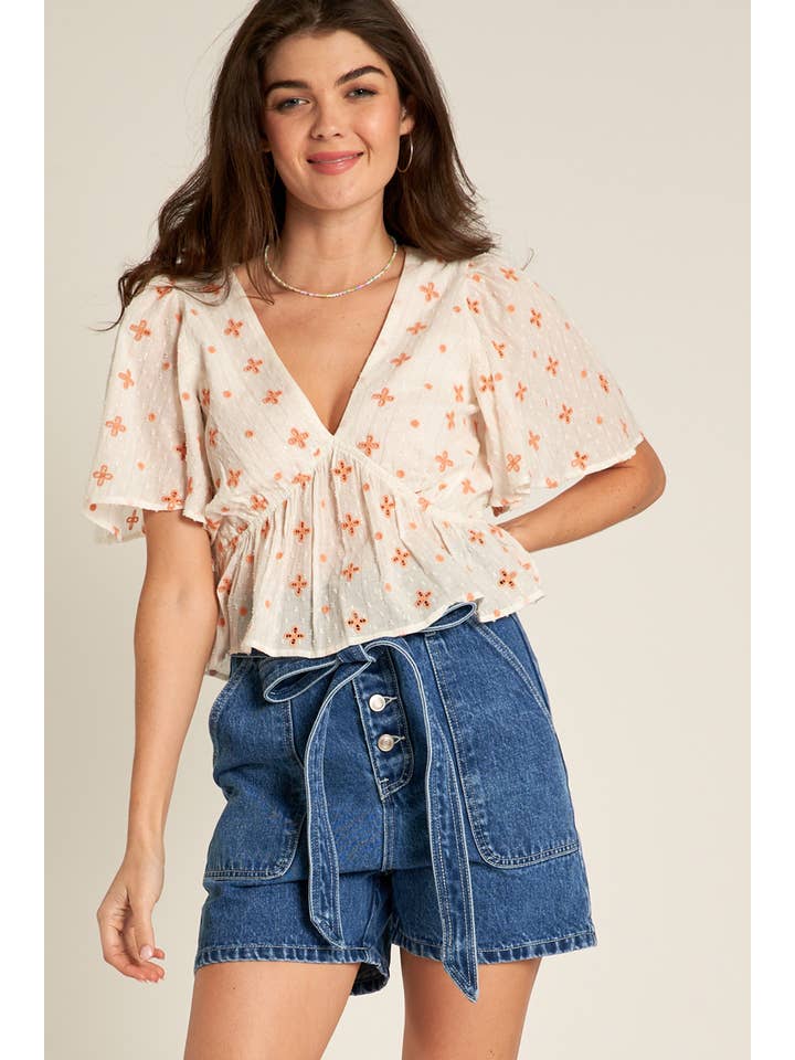 En Crème - Wholesale Blouse - Women's - Flutter Sleeve V-Neck Top2