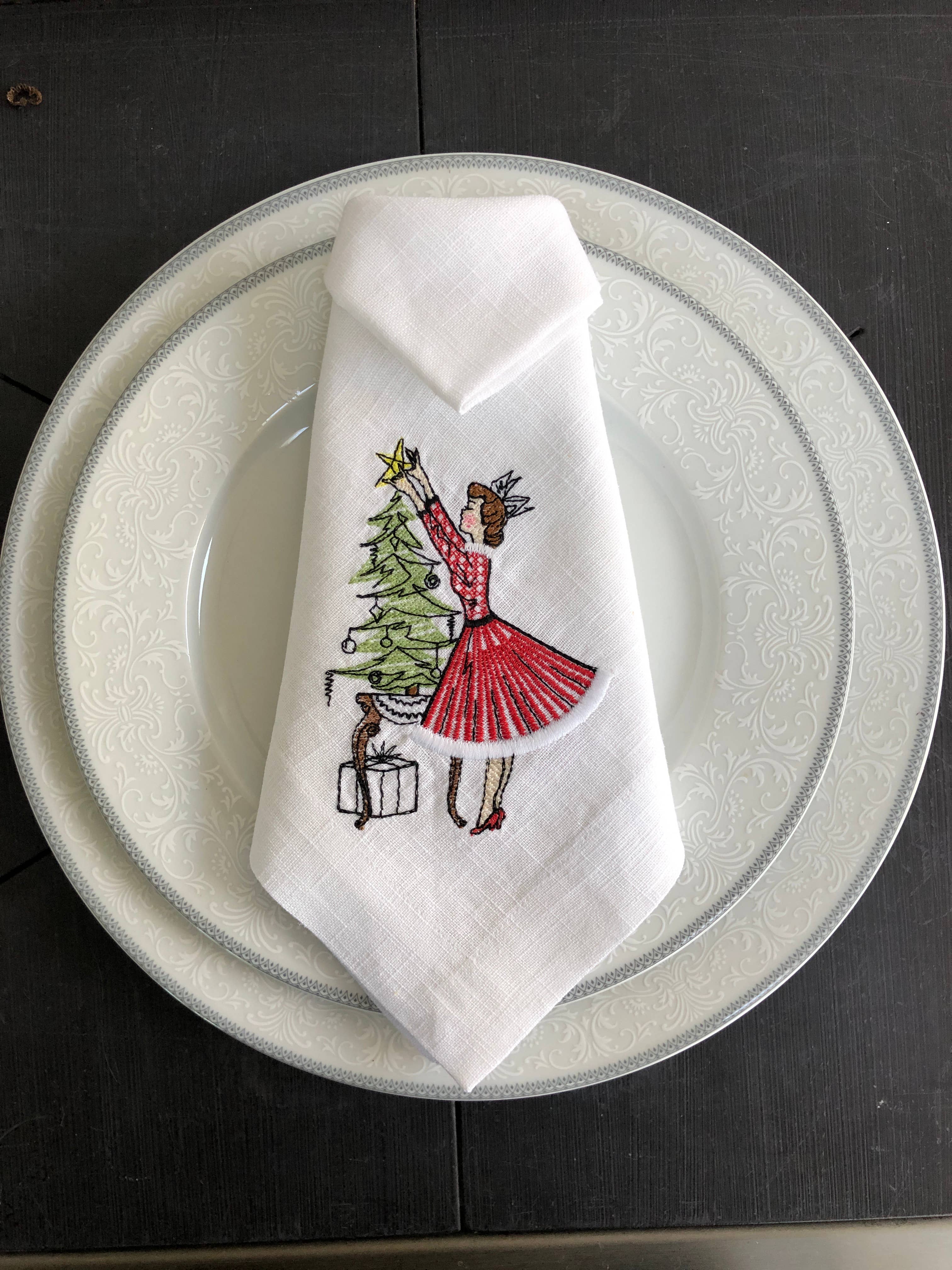 Belle Linen – wholesale Middags- och tygservett – Vintage julservett i linne med damer2