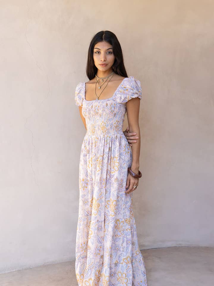 Vestido tipo blusón con estampado en bloque (Paloma: suero de leche) para venta al por mayor de The Fox and The Mermaid