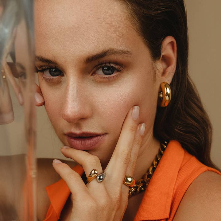 MAARI STUDIOS - Wholesale Cocktail/Statement Ring - Cat ring bicolour1