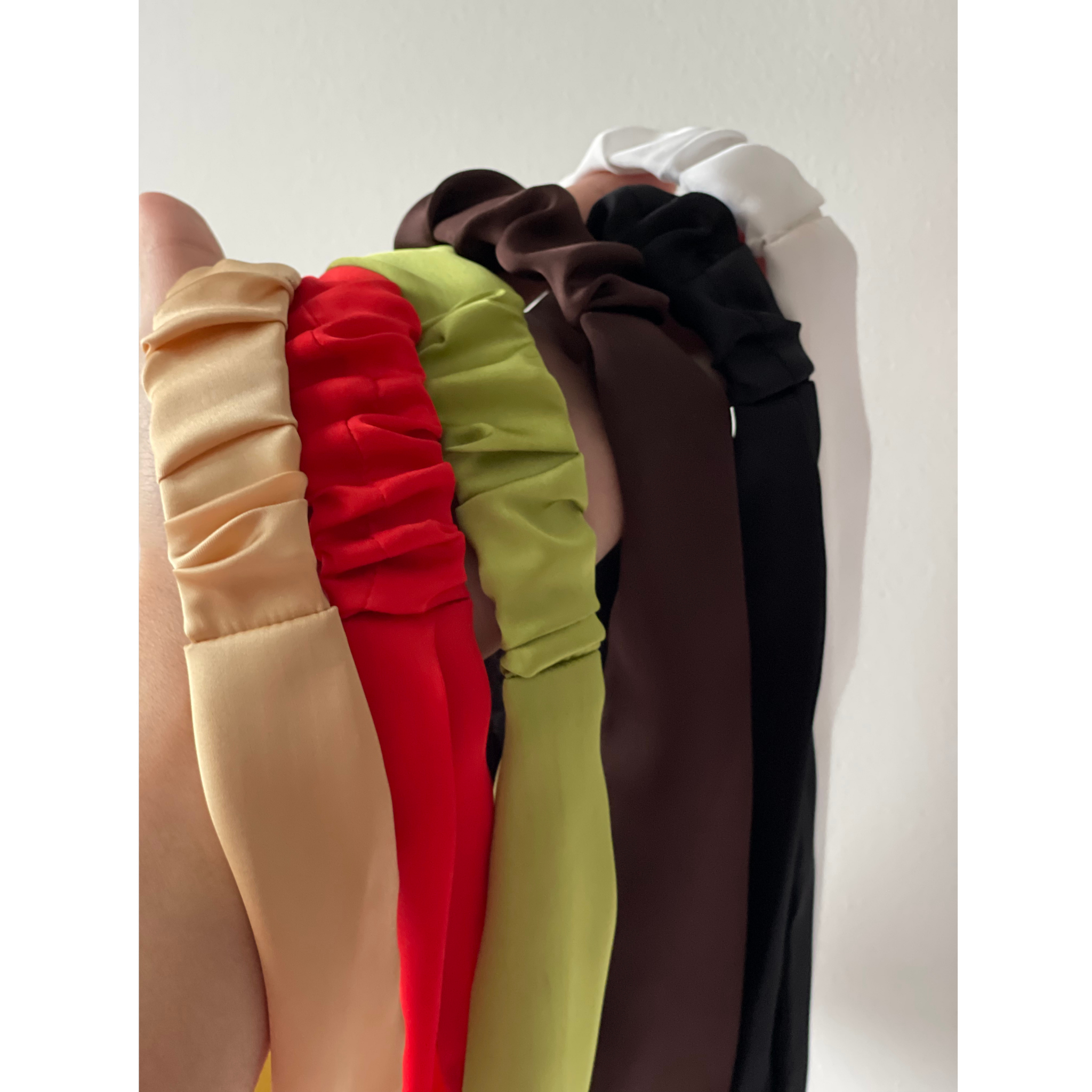 SYLKI – wholesale Fashion headband – women's – Satin Headband - Black3