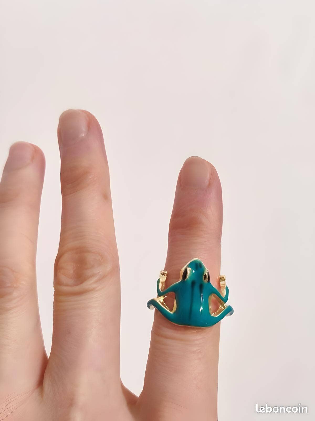 Wild & Free – Anel de cocktail/declaração por atacado – Anel de esmalte em formato de sapo3