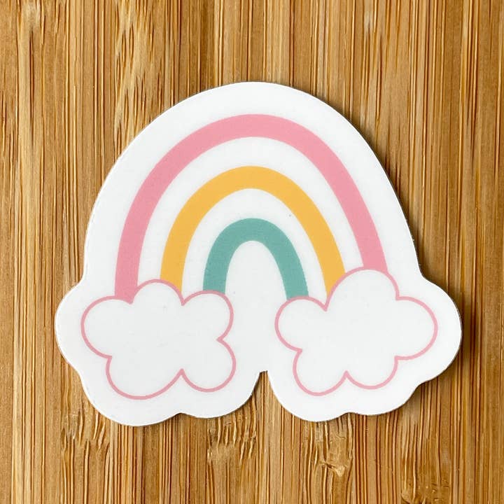Autocollant Arc-en-ciel avec Nuages Design Joyeux et Coloré pour la vente par Lovely Paper