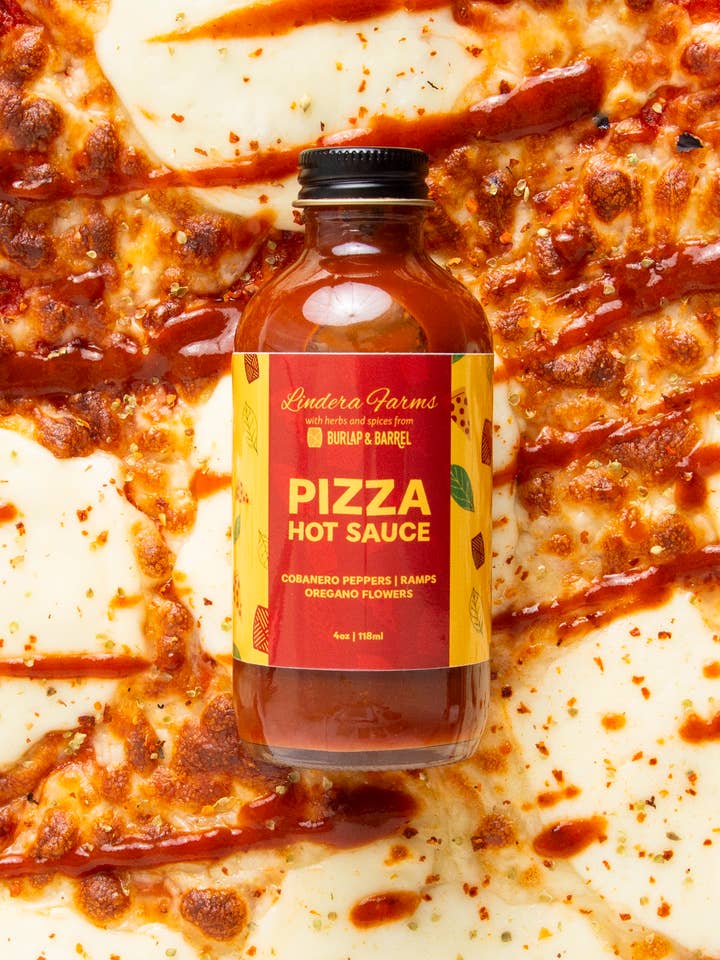 Sauce piquante pour pizza pour la vente par Lindera Farms Foraged Pantry