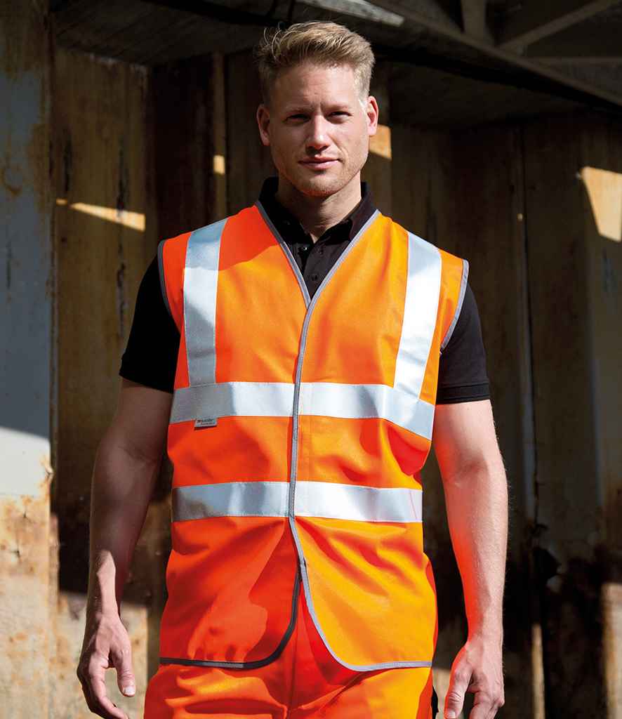 Pierre Francis – wholesale Outerwear Vest - Men’s – Result - Safe-Guard Hi-Vis Vest0