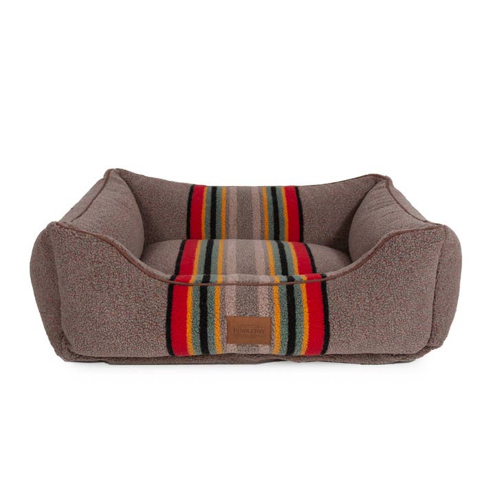 Carolina Pet Company - Wholesale Pet Bed - Dog - Pendleton Vintage Camp Kuddler
