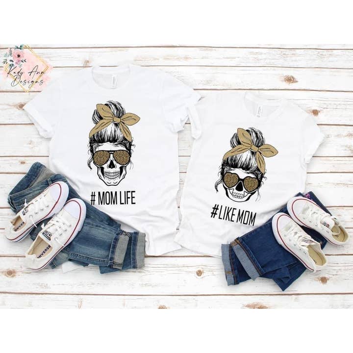 Mommy & Me #Likemom Graphic Tee - Bambino per la vendita all'ingrosso da parte di Kady Ann Designs