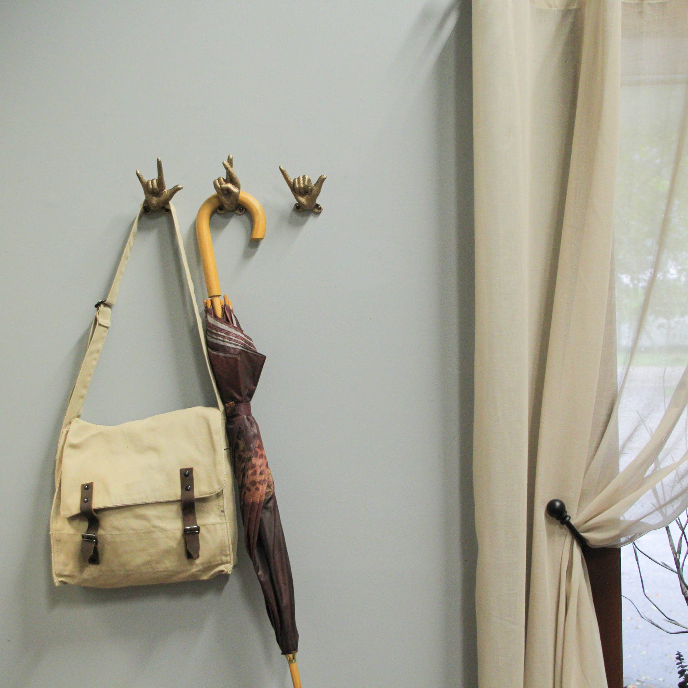 Zeckos – Gancho de parede por atacado – Conjunto de 3 ganchos de parede de gestos manuais em ferro fundido em ouro antigo7