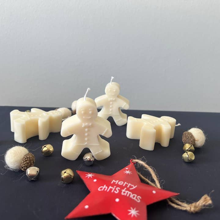 Kaze Creation Studio - Wholesale Pillar Candle - Christmas Gingerbread Man Candle - small1