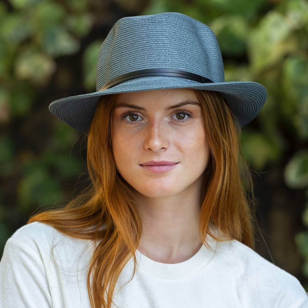 TRAVAUX EN COURS... - Wholesale Straw Hat - Unisex - PAPER HAT leather link76