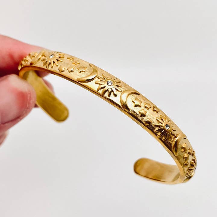 Mio Queena - Wholesale Cuff Bracelet - 18K Gold Plated Stainless Steel Star Moon Sun Cuff - FGS/MS