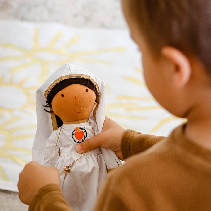 Be A Heart – Großhandel Puppenzubehörset – Kinder – Puppenoutfit Unserer Lieben Frau von Fatima | Katholisches Kinderspielzeuggeschenk