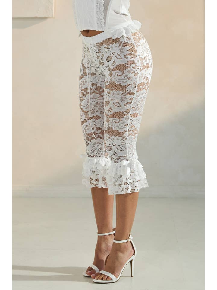 5besties inc - Wholesale Pants - Women's - FLORAL LACE RUFFLE HEM CAPRI PANTS