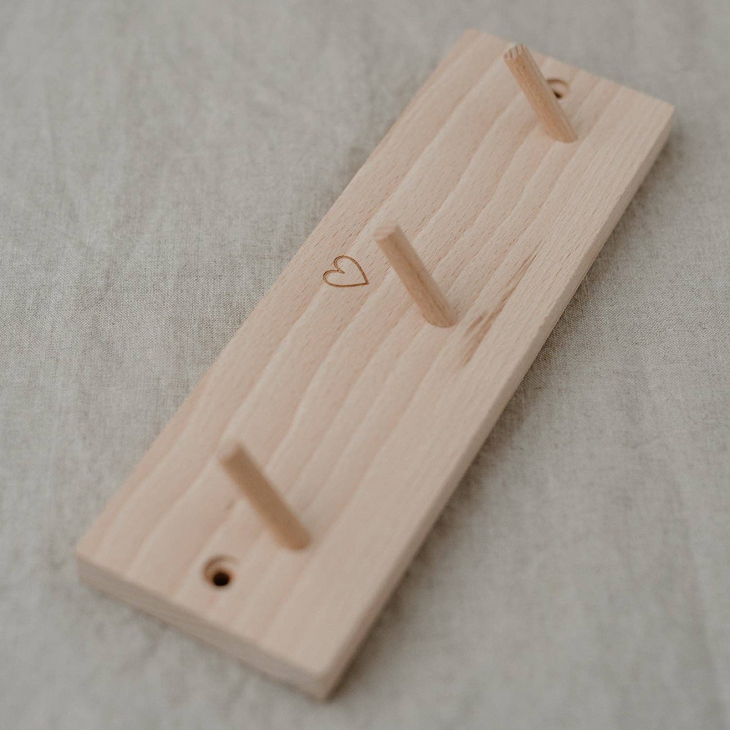 Eulenschnitt – wholesale Wall hook – hook strip heart 23cm (PU = 3 pcs)1