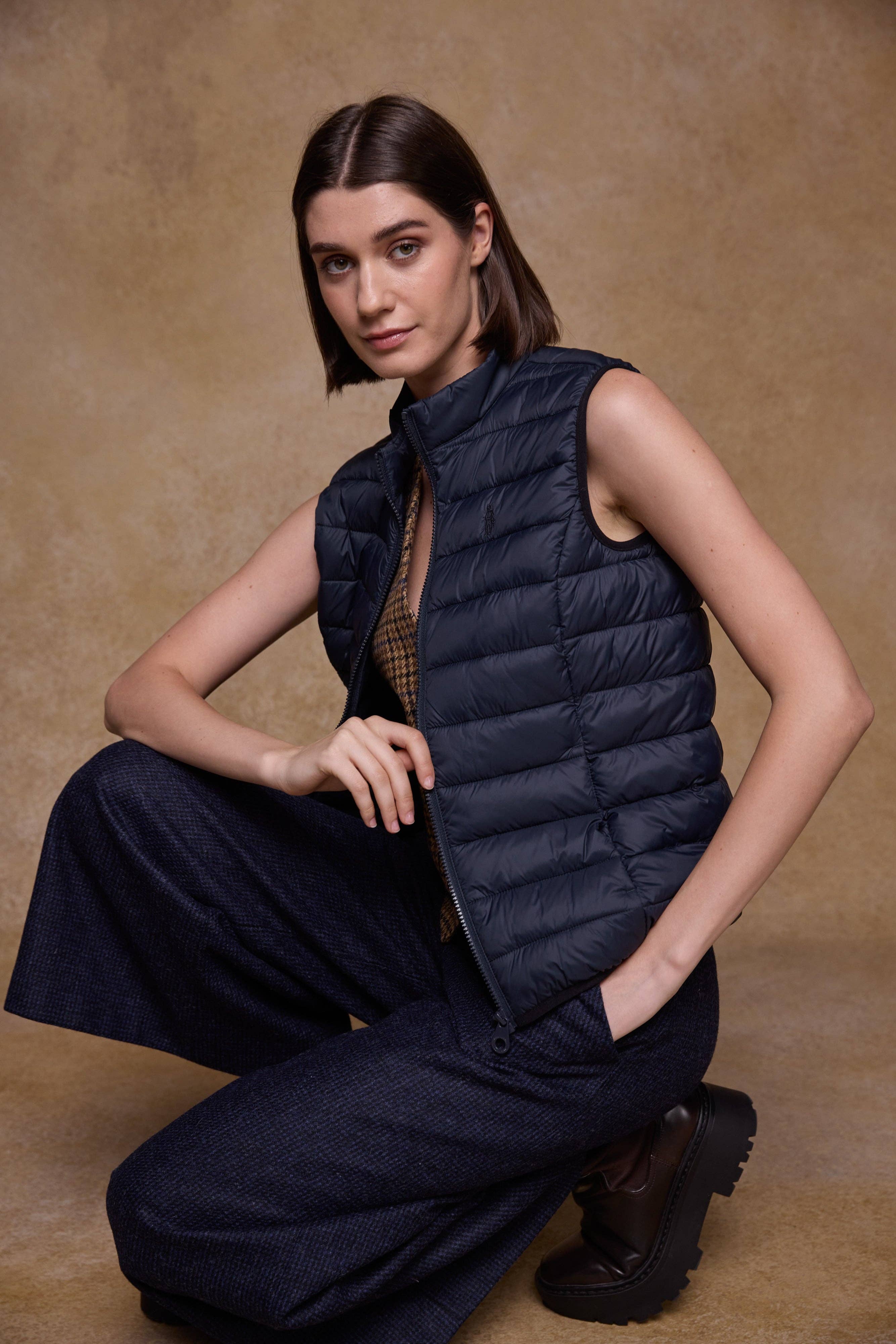 Jack Murphy Clothing - Wholesale Outerwear Vest - Women's - Leah Puffa Gilet - Navy5