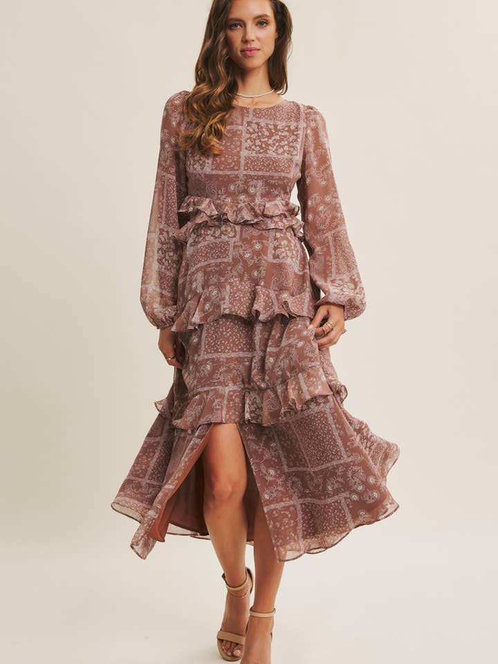 ELEGANCE OG FORFINET SENSUALITET KASKADERENDE FLÆSEDE MIDI-KJOLE for engroshandel hos in february