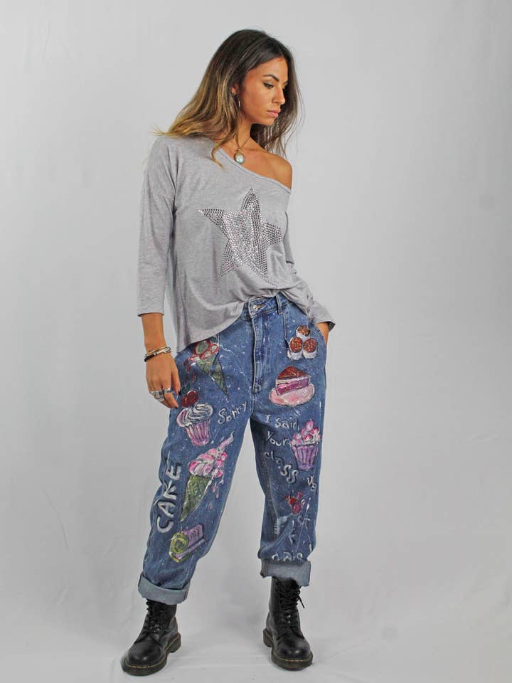 apiedinudinelparco - Venta al por mayor Camiseta - Mujer - CAMISETA CON ESTAMPADO DE ESTRELLAS PLATEADAS